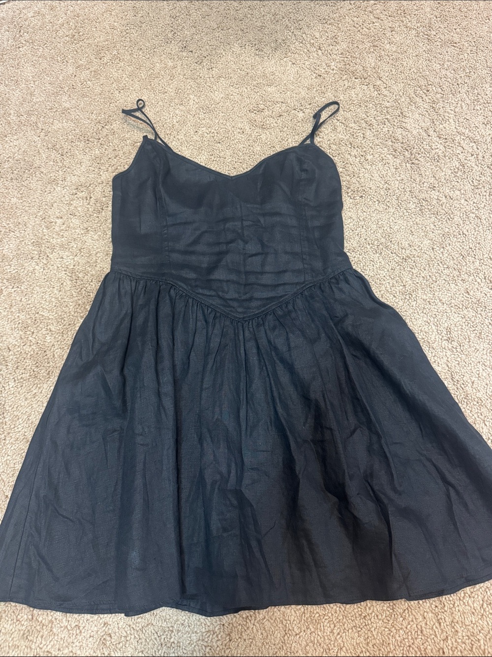 Aritzia Wilfred Black Spaghetti Strap A-Line linen Dress with corset lines